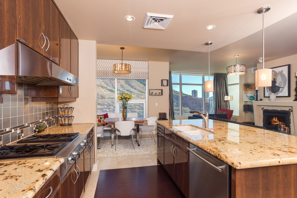 Tempe_Luxury_Waterfront_Condo_03